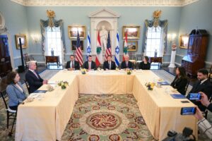 US Secretary of State Marco Rubio (C) speaks during a meeting with Lebanon's Ambassador to the US Nada Hamadeh Moawad (2R) and Israeli Ambassador to the US Yechiel Leiter (2L) at the State Department in Washington, DC, on April 14, 2026. PHPTO: AFP/ OLIVER CONTRERAS