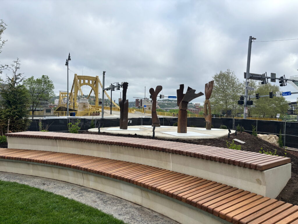 This is another one of the works that highlighted the inauguration of Arts Landing this Friday in the city of Pittsburgh. PHOTO: PITTSBURGH GLOBAL NEWS/ FREDDY POTOY
