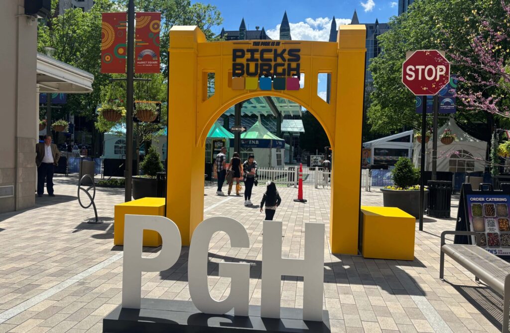 On Wednesday, April 22, 2026, the redesigned Market Square in the heart of Pittsburgh was reopened. The $15 million project was developed by the Pittsburgh Downtown Partnership (PDP). PHOTO: PITTSBURGH GLOBAL NEWS/ FREDDY POTOY ROSALES